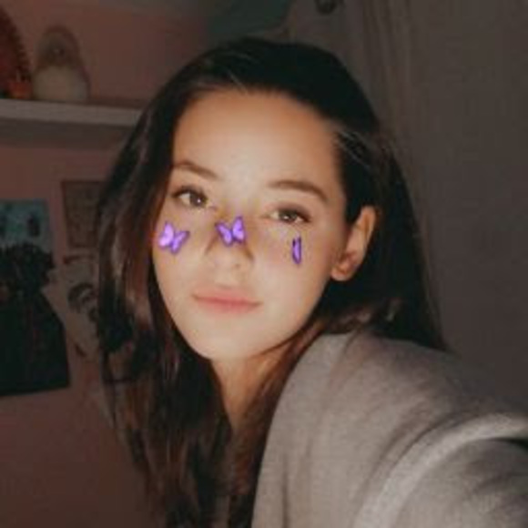 Meet your Posher, Jenna - Picture 1 of 1